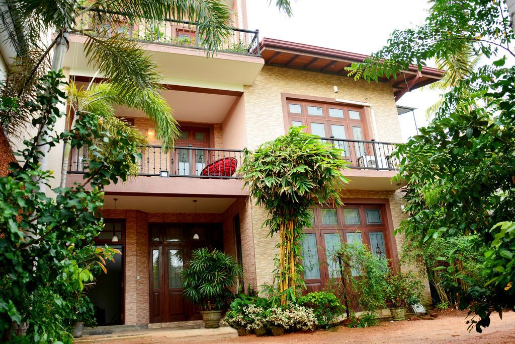 Colombo Mount Beach Dehiwala-Mont Lavinia Extérieur photo